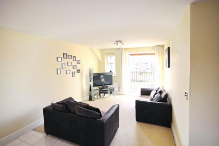 2 bedroom Flat for sale in Brooks Close, Donisthorpe, DE12