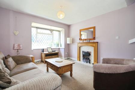 2 bedroom Terraced House for sale in Sycamore Drive, Ashby-De-La-Zouch, LE65