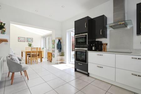 4 bedroom Detached house for sale in Philip Bent Road, Ashby-De-La-Zouch, LE65