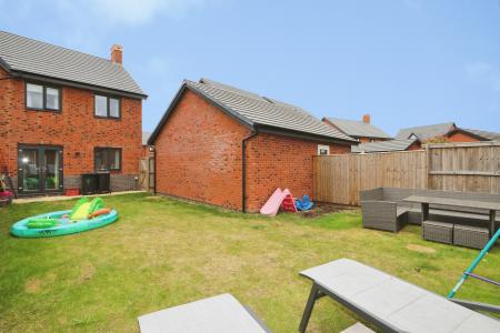 3 bedroom Semi-detached house for sale in Jersey Drive, Ashby-De-La-Zouch, LE65