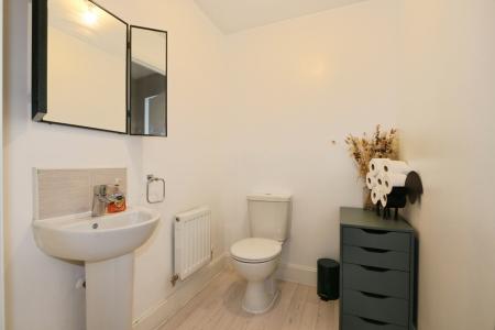 3 bedroom Semi-detached house for sale in Hildersham Road, Ashby-De-La-Zouch, LE65