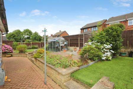 4 bedroom Detached house for sale in Buckley Close, Measham, DE12