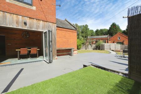 3 bedroom Detached house for sale in Derby Road, Stanton-By-Bridge, DE73