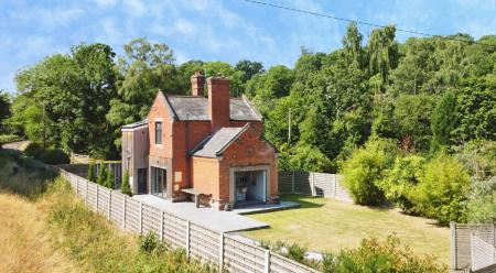 Derby Road, Stanton-By-Bridge, DE73