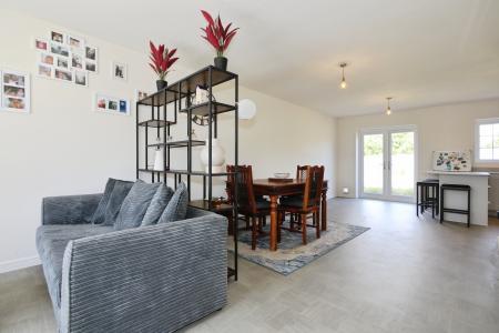 5 bedroom Detached house for sale in Redfern Road, Oakthorpe, DE12