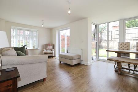 4 bedroom Detached house for sale in School Lane, Ashby-De-La-Zouch, LE65