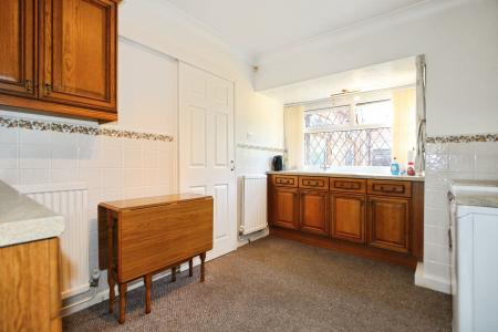 2 bedroom Bungalow for sale in Smisby Road, Ashby-De-La-Zouch, LE65