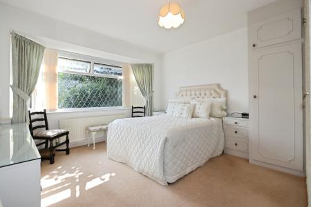 2 bedroom Bungalow for sale in Smisby Road, Ashby-De-La-Zouch, LE65