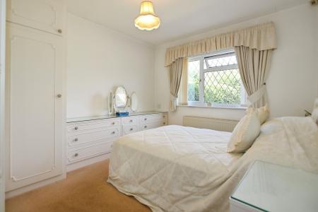 2 bedroom Bungalow for sale in Smisby Road, Ashby-De-La-Zouch, LE65