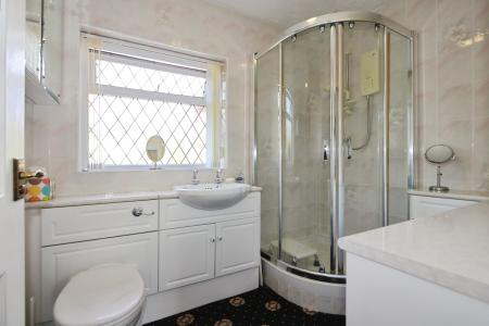 2 bedroom Bungalow for sale in Smisby Road, Ashby-De-La-Zouch, LE65