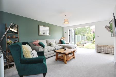 4 bedroom Detached house for sale in Windmill Close, Ashby-De-La-Zouch, LE65