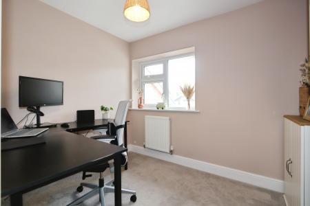 4 bedroom Detached house for sale in Windmill Close, Ashby-De-La-Zouch, LE65