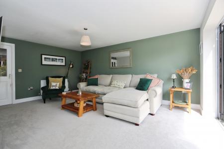 4 bedroom Detached house for sale in Windmill Close, Ashby-De-La-Zouch, LE65