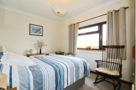 3 bedroom Semi-detached house for sale in Mease Close, Measham, DE12