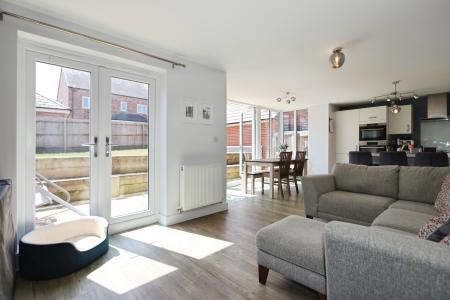 4 bedroom Detached house for sale in Glade Lane, Ashby-De-La-Zouch, LE65