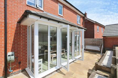 4 bedroom Detached house for sale in Glade Lane, Ashby-De-La-Zouch, LE65