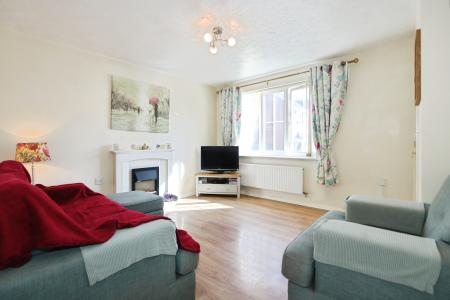 3 bedroom Semi-detached house for sale in Bluebell Close, Donisthorpe, DE12