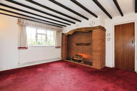 3 bedroom Cottage for sale in Ashby Road, Ticknall, DE73