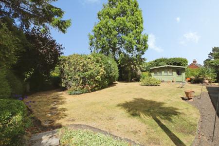 3 bedroom Cottage for sale in Ashby Road, Ticknall, DE73