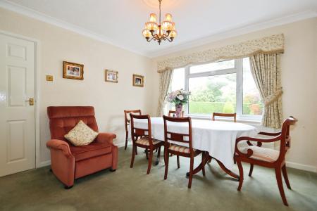 4 bedroom Detached house for sale in Tower Gardens, Ashby-De-La-Zouch, LE65