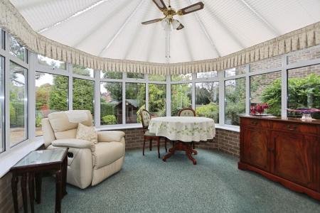 4 bedroom Detached house for sale in Tower Gardens, Ashby-De-La-Zouch, LE65