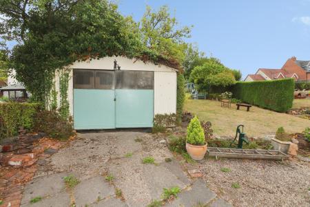 2 bedroom Semi-detached house for sale in Manor Drive, Worthington, LE65