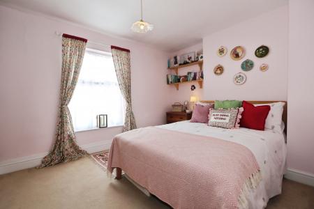 2 bedroom Semi-detached house for sale in Wood Street, Ashby-De-La-Zouch, LE65