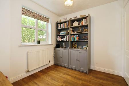 4 bedroom Detached house for sale in Brick Kiln Croft, Measham, DE12