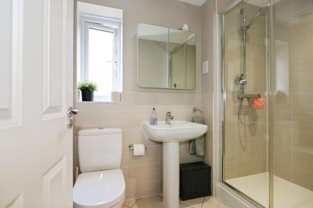 4 bedroom Detached house for sale in Glade Lane, Ashby-De-La-Zouch, LE65