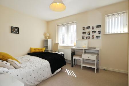 2 bedroom Semi-detached house for sale in Hart Drive, Measham, DE12