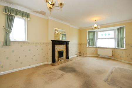 4 bedroom Detached house for sale in Hailebury Avenue, Ashby-De-La-Zouch, LE65