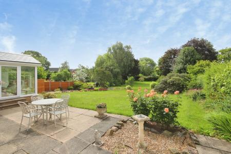 4 bedroom Detached house for sale in Heather Lane, Packington, LE65