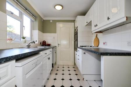 2 bedroom Terraced House for sale in Tamworth Road, Ashby-De-La-Zouch, LE65