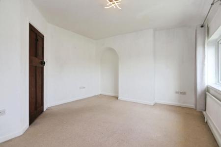 3 bedroom Terraced House for sale in Measham Road, Oakthorpe, DE12