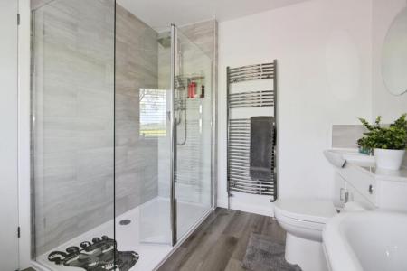 3 bedroom Semi-detached house for sale in Ashby Road, Osgathorpe, LE12
