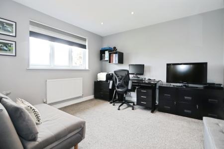 3 bedroom Semi-detached house for sale in Station Road, Melbourne, DE73