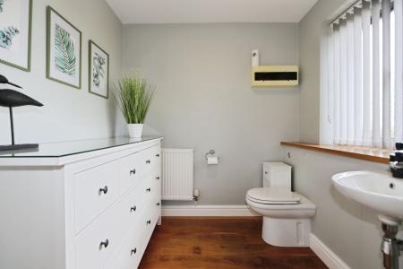 3 bedroom Semi-detached house for sale in Station Road, Melbourne, DE73