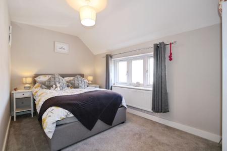 4 bedroom Detached house for sale in Hall Farm Close, Packington, LE65