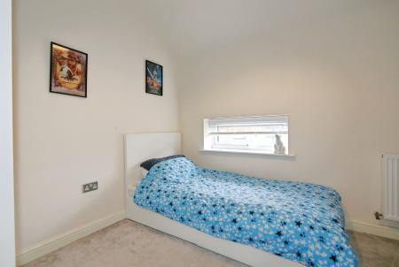 5 bedroom Detached house for sale in Stone Row Place, Moira, DE12