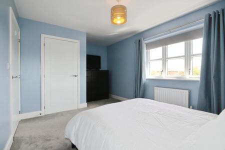3 bedroom Semi-detached house for sale in Hildersham Road, Ashby-De-La-Zouch, LE65