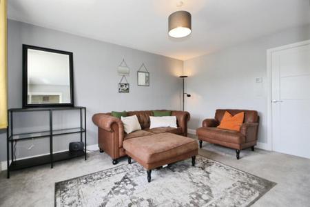 3 bedroom Semi-detached house for sale in Hildersham Road, Ashby-De-La-Zouch, LE65