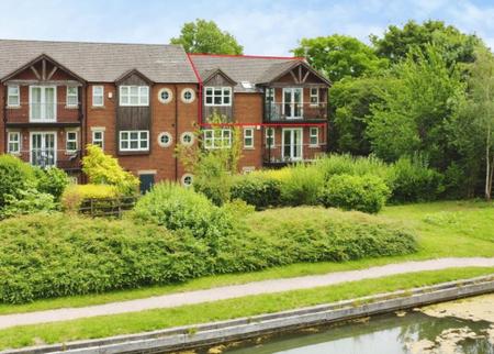 2 bedroom Flat for sale in Brooks Close, Donisthorpe, DE12