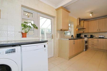 3 bedroom Semi-detached house for sale in Abbey Drive, Ashby-De-La-Zouch, LE65