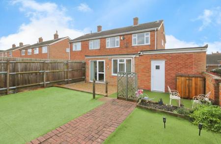3 bedroom Semi-detached house for sale in Money Hill, Ashby-De-La-Zouch, LE65