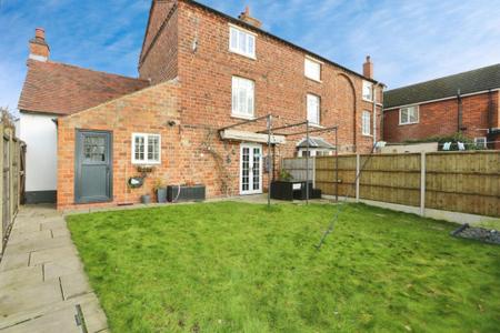 4 bedroom Semi-detached house for sale in Navigation Street, Measham, DE12