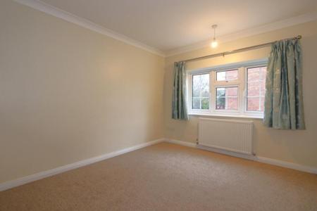 4 bedroom Semi-detached house for sale in Chantry Close, Melbourne, DE73