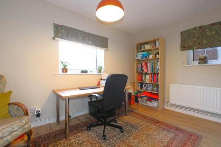 4 bedroom Detached house for sale in Main Street, Osgathorpe, LE12