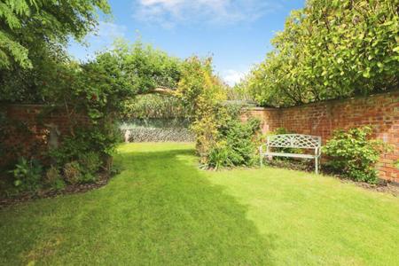 5 bedroom Detached house for sale in St. Michaels Drive, Appleby Magna, DE12