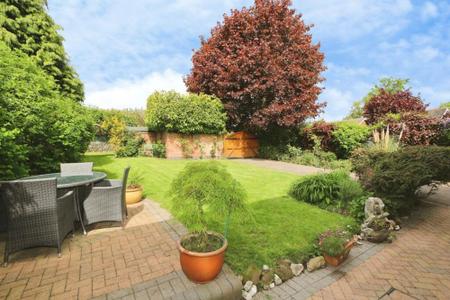 5 bedroom Detached house for sale in St. Michaels Drive, Appleby Magna, DE12