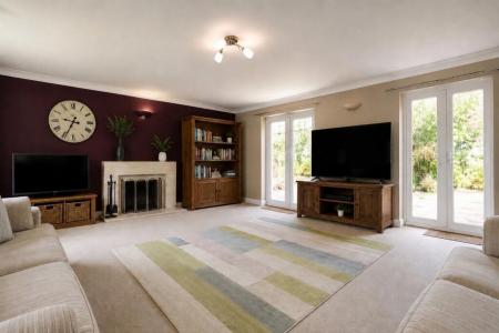 5 bedroom Detached house for sale in Garton Close, Appleby Magna, DE12
